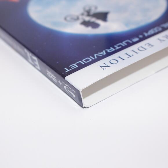 E.T. The Extra-Terrestrial (Blu-ray/DVD, 2012) Anniversary Edition w/ Slipcover - Picture 8 of 15